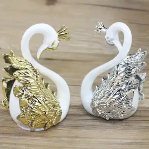 Güzel taç kuğu kek Topper pişirme dekorasyon altın ve gümüş taç kuğu sevgililer günü dekorasyon Flamingo kek Topper