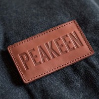 Fabricant Grossiste de Patchs, Étiquettes et Logos Personnalisés Brodés en Cuir Adhésifs pour Casquettes et Chapeaux Trucker