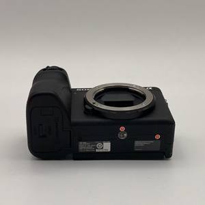 Cámara Sony A6700 de Segunda Mano, Sin Espejo, 26.0 MP, Sensor CMOS Full HD, Cámara Digital APS-C Económica - Product Image 4