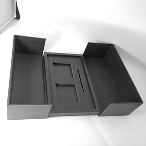 Dernière conception accepter Logo personnalisé de haute qualité de l'artisanat délicat étui de téléphone portable Boîte d'emballage en bois au détail pour téléphone portable de luxe - Product Image 1