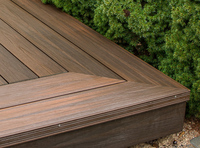 Co-extrusion de terrasse d'ingénierie directe d'usine solide creux 23mm en forme de M WPC revêtement de sol moderne terrasse en bois composite en plastique