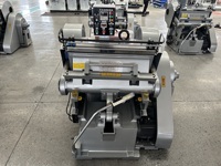 Nouvelle machine de découpe et de pliage manuelle pour boîtes en papier, cartons, cartonnettes 5KW 18-25 PCS/Min