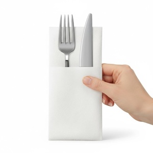 Tovaglioli da Cena SOTON AirLaid Neri e Bianchi Piegati con <span class=keywords><strong>Tasca</strong></span> Portaposate Certificati FSC in Pura Polpa di Legno Stampati Confezione in Sacchetto - Product Image 1