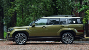 Turbo SUV Hyundai Santa Fe 2024 2.0T, Potente Rendimiento, Uso Familiar, Confort, Seguridad Inteligente, Auto para Adultos, Conocedor Profesional - Product Image 3