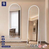 Miroir sur pied et mural arqué blanc pleine longueur pour chambre, salon, dressing et décoration intérieure