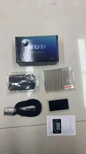 Pantalla de Visualización Frontal para Automóvil M8, Velocímetro Digital, Alarma de Exceso de Velocidad, Accesorios para Automóvil, Plástico, Hecho en China - Product Image 2