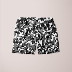 Pantaloncini stile mimetico con motivo neve - Product Image 1