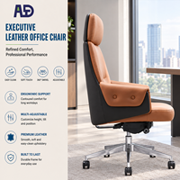 Chaise de bureau exécutive en cuir Aston - Appuie-tête ergonomique réglable, accoudoirs fixes, dossier ouvert, design moderne, siège coulissant, chrome