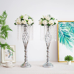 High Quality Metal <strong>Flower</strong> Arrangement Stand Elegant Crystal <strong>Flower</strong> <strong>Vase</strong> for Weddings Parties Tall Event Table Wholesale - Product Image 3