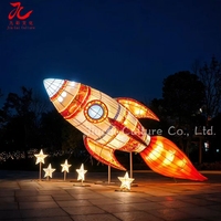Lanterne personnalisée en forme de fusée, lanterne chinoise en soie pour l'extérieur, lanterne spatiale LED étanche pour les spectacles de parcs à thème