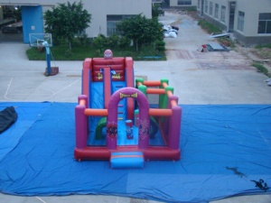 Divertido Desafío Interactivo al Aire Libre, Pista de Obstáculos Colorida de 6x6m, Castillo Inflable Extremo, Juegos Inflables de PVC, Fácil de Instalar - Product Image 2