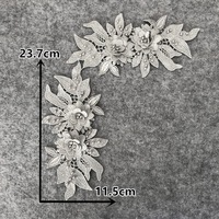 Mikemaycall – Lot de 2 appliques brodées florales 3D en dentelle avec perles et sequins, en polyester antique, pour robe de mariée