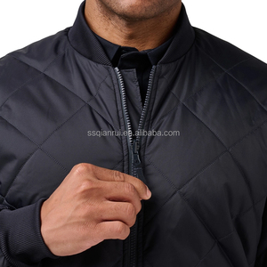 Vêtements d'hiver tactiques pour hommes en gros, veste isolée à imprimé numérique, doublure en coton rembourrée, veste tactique imperméable pour hommes - Product Image 5