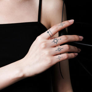 <span class=keywords><strong>Tatouage</strong></span> temporaire minimaliste à petits motifs, <span class=keywords><strong>tatouage</strong></span> semi-permanent, imperméable, résistant à la transpiration, dure 2 semaines, <span class=keywords><strong>tatouage</strong></span> réaliste pour le <span class=keywords><strong>bras</strong></span> - Product Image 5