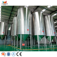 Chaîne de production carbonatée de boissons de kola Carbonation et équipement de traitement de catégorie alimentaire automatisé de machine de remplissage de bouteilles de soude