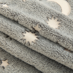 Sáng Mùa Đông Dệt Kim Flannel Chăn Nhà Sử Dụng Thân Thiện Với Môi Mô Hình Hình Học Chăn Glow-in-The-Dark 100% <span class=keywords><strong>Polyester</strong></span> - Product Image 2