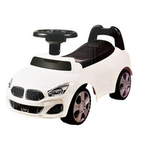 Voiture de sport à pédales pour enfants de 18 à 36 mois avec rangement sous le siège et direction musicale en plastique durable