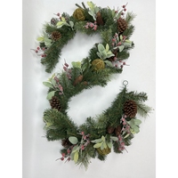 Décorations de Noël Artificielle PE Pin Aiguille Rouge Berry Cône Fleurs Festive Party Supplies Guirlande De Noël Guirlande De Noël