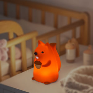 Veilleuse de lit pour enfants en silicone, petite lumière, lampe de table pour bébé, lumière lunaire LED, interrupteur de commande, rechargeable par USB, intensité réglable - Product Image 1