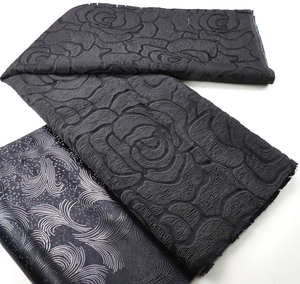 Supoo Hoa Thiết Kế Dệt May 100% <span class=keywords><strong>Polyester</strong></span> Dệt Thổ Cẩm Satin Jacquard Vải Cho Ăn Mặc - Product Image 2