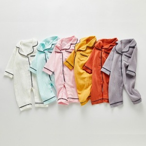 <span class=keywords><strong>Pijamas</strong></span> de color sólido para bebé, mono de bebé de crepé, primavera y verano, novedad de 2021 - Product Image 2