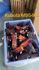 Pièces détachées pour machines agricoles 3C081-75880 RH 3C081-75900 Feu arrière gauche pour Kubota L3240, L3940, M6040, M5140, M7040 - Product Image 6