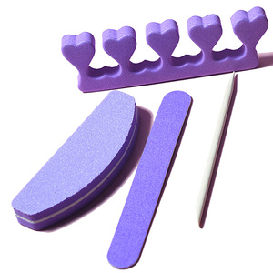 Kit d'outils de manucure 4-en-1 : Séparateur d'orteils, bâtonnet en bois, lime à ongles et polissoir violet pour le soin des ongles - Product Image 6