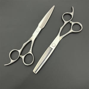 กรรไกรตัดผมแบบปรับแต่งได้ ขนาด 6 นิ้ว กรรไกรซอยผมสำหรับคนถนัดขวา ใช้ใบมีดมาตรฐานสำหรับงานเสริมสวย - Product Image 5