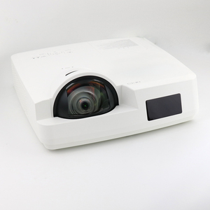 Flyin Máy Chiếu Ném Ngắn 7D Hologram 3D Lập Bản Đồ 3LCD Kinh Doanh & Giáo Dục HD Máy Chiếu - Product Image 1