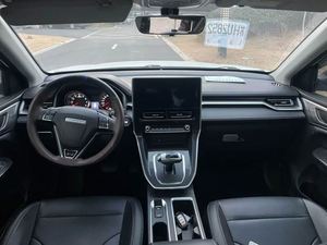 Voiture d'occasion de haute qualité 2021 Haval M6 <span class=keywords><strong>PLUS</strong></span> <span class=keywords><strong>1</strong></span>.5T Turbo DCT Automatique Conduite à gauche en bon état <span class=keywords><strong>Prix</strong></span> raisonnable PRÊT À EXPÉDIER - Product Image 6