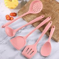 Ensemble d'ustensiles de cuisine en silicone de qualité alimentaire d'usine MANJIA Ensemble d'outils de spatule à louche tourneur de cuisine vert antiadhésif