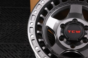 <span class=keywords><strong>Prix</strong></span> pas cher 5x127 Roues 17 18 pouces Jantes 8.5J Beadlock Alliage <span class=keywords><strong>4x4</strong></span> Roues Offroad pour <span class=keywords><strong>Jeep</strong></span> wrangler JK Grand Cherokee Gladiator - Product Image 3