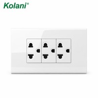 Prise murale modulaire horizontale OEM personnalisée, norme thaïlandaise, 3 prises mini 3 broches, 16A 250V, panneau PC blanc pour projets de condos en Thaïlande