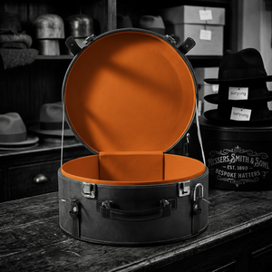 Maleta <span class=keywords><strong>de</strong></span> <span class=keywords><strong>Viaje</strong></span> Pequeña Vintage Personalizada Inspirada en Material PU para Cajas <span class=keywords><strong>de</strong></span> Sombreros <span class=keywords><strong>de</strong></span> Flores, <span class=keywords><strong>Maletas</strong></span> <span class=keywords><strong>de</strong></span> Regalo Inspiradas - Product Image 1