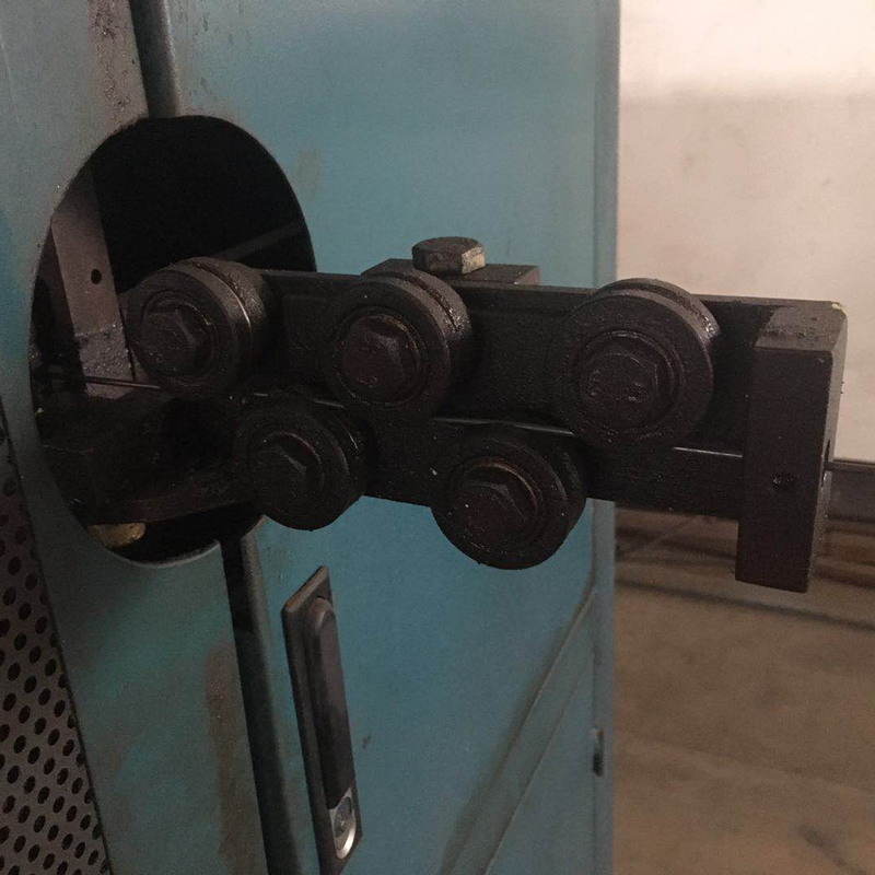 Produits à marge de profit élevée fonctionne avec précision servo moteur contrôle pas cher machine à ressorts ensachés