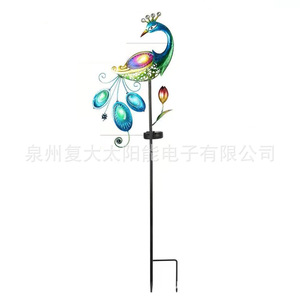 Lampe solaire de jardin en forme de paon, LED colorée, décorative, pour extérieur, résistante à l'eau - Product Image 5