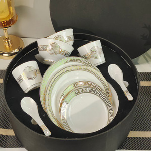 Ensemble d'assiettes et de bols en porcelaine de luxe en porcelaine blanche 10pcs Ensemble de vaisselle à offrir - Product Image 2