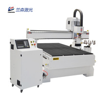 Equipo de corte de grabado de enrutador CNC para carpintería LSW1325 ATC con precisión de alta velocidad de control Syntec