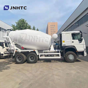 HOWO Sinotruk 9 Cubic <span class=keywords><strong>10m3</strong></span> 12cbm <span class=keywords><strong>Camion</strong></span> bétonnière Prix du <span class=keywords><strong>camion</strong></span> bétonnière - Product Image 3