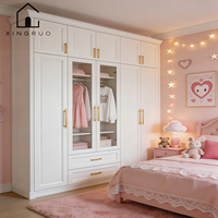 Armoire en bois de style shaker européen XINGRUO avec poignées métalliques, durable et grande capacité, rangement autoportant pour chambre à coucher