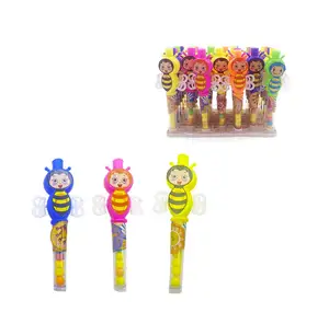 बाल दिवस लैटिन बाजार के लिए प्लास्टिक मधुमक्खी सीटी ट्यूब कैंडी खिलौने / खिलौना कैंडी ट्यूब उपहार देता है