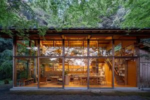 Contemporary Forest <span class=keywords><strong>Lodge</strong></span> Casa de madera cálida y artística para <span class=keywords><strong>retiro</strong></span> curativo en la naturaleza - Product Image 4