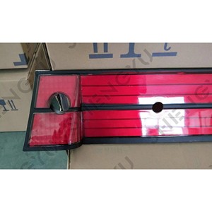 <span class=keywords><strong>Plaque</strong></span> d'<span class=keywords><strong>immatriculation</strong></span> des systèmes de carrosserie automobile pour BMW E34, accessoires de voiture, pièces automobiles, bon prix, vente chaude, pièces de rechange, couleur rouge, prix de gros - Product Image 3