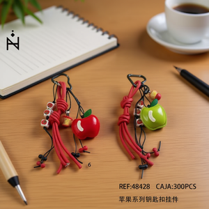 Porte-clés de la série Apple, pendentif pomme rouge et verte, breloque, accessoire de mode - Product Image 3