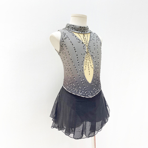 Robe de patinage artistique sans manches personnalisée OEM avec strass, justaucorps et jupe en maille pour la performance et l'entraînement de gymnastique - Product Image 3