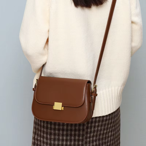 Vente chaude français plissé nuage <span class=keywords><strong>sac</strong></span> polyvalent et à la mode 2024 nouveau <span class=keywords><strong>sac</strong></span> à main en cuir <span class=keywords><strong>sac</strong></span> à bandoulière pour les femmes - Product Image 6