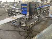 Machine à brochettes de poisson automatique en acier inoxydable haute capacité avec moteur pour la Corée du Sud