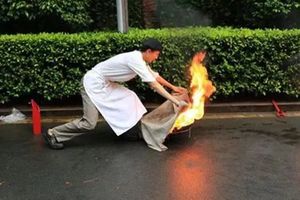 1000度の耐熱家庭用キッチンカー保護ガソリンスタンド耐火ブランケット
