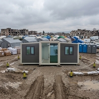 Unité en acier pliable à déploiement rapide pour la réinstallation post-séisme et le campement des réfugiés, maison conteneur extensible