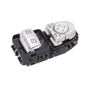 Interruptor Elevavidrios Mercedes-Benz A2059057011 Para Coche Clase C, Pieza de Repuesto - Product Image 1